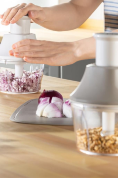 Flosoft Paslanmaz Çelik Bıçak Manuel Doğrayıcı Rondo, 3 Bıçaklı Üstten Basmalı El Robotu 700 ml Kahve