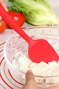 Silicolife Kaşık Spatula, Isıya Dayanıklı Yanmaz Yapışmaz Tek Parça Silikon Kaşık Spatula 27cm Kırmızı