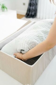 Flora Baza Kutu Hurç, Yatak Kanepe Altı Düzenleyici Su Geçirmez Mukavva Destekli (50x40x19cm) 2 Adet Kahve