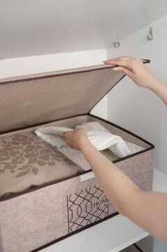 Keçe Kapaklı Baza Hurcu, Yatak Kanepe Altı Yastık Kıyafet Düzenleyici (40X50X19 CM) 2 Adet Kahve