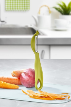 2 Adet Çok Amaçlı Yan ve Sapan Soyacak, Meyve Sebze Paslanmaz Çelik Bıçaklı Soyucu 2’li Set Yeşil