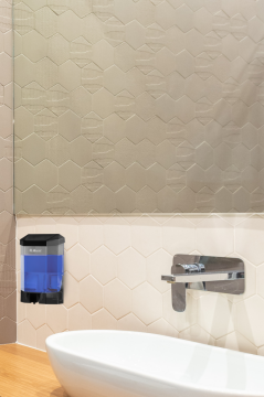 Flosoft F032S Eko Sıvı Sabunluk 500 ml Siyah 24 Adet, Duvara Monte Şeffaf Hazneli Sabun Dispenseri 1 Koli=24 adet