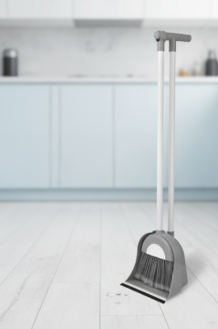 Flora F019 Büyük Hazneli Süpürgeli Faraş Seti 12 Adet, Uzun Saplı Eğilmeden Temizlik Aparatı 1 Koli=12 Adet