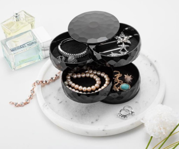 Flosoft 4 Katlı Dönebilen Silindir Takı Organizeri, Makyaj Kolye Yüzük Aksesuar Düzenleme Kutusu SİYAH