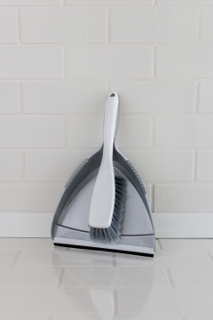 KLIPSLI FARAŞ FIRÇA TAKIMI