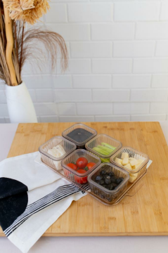 6 Bölmeli Tepsili Ve Kapaklı 13 Parça Kahvaltılık Seti, Saklama Kabı