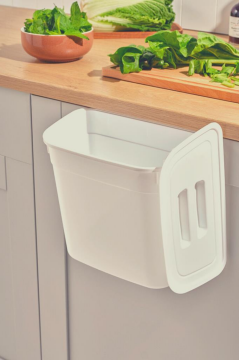 Flosoft Dolap İçi Kapaklı Asılabilir Çöp Kovası, Dolap Kapağı Askılı Çöp Kutusu 7 litre Krem