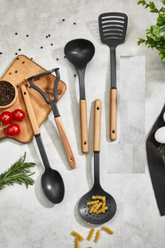 Ahşap Saplı 5’li Servis Seti, Kepçe Kaşık Kevgir Spatula Ezici Set (Yağda Kullanıma Uygun Değildir)