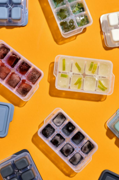 Flosoft 2’li Mini Silikon Tabanlı Kapaklı Bas Çıkar Buz Kalıbı, 8 Bölmeli Yapışmaz Buzluk 2 Adet